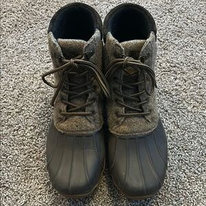 Sperry Men's Gray and Black Boots